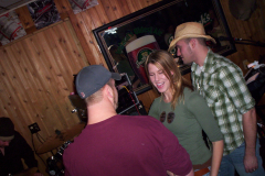 176-1 - Noisy Neighbors Band at Lindey's on Lake Beulah