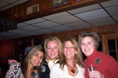 177-1 - Noisy Neighbors Band at Lindey's on Lake Beulah