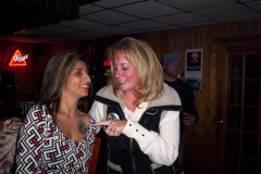 178-1 - Noisy Neighbors Band at Lindey's on Lake Beulah