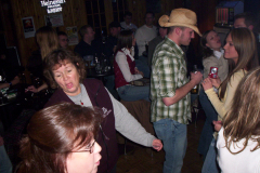 186-1 - Noisy Neighbors Band at Lindey's on Lake Beulah