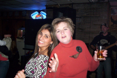 191-1 - Noisy Neighbors Band at Lindey's on Lake Beulah