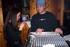 210-1 - Noisy Neighbors Band at Lindey's on Lake Beulah