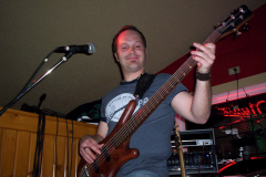 300-1 - Noisy Neighbors Band at Rookies Okauchee