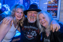 Vino-etc-oconomowoc-Noisy-Neighbors-Band-DSC01540-20240412