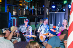 Vino-etc-oconomowoc-Noisy-Neighbors-Band-DSC01625-20240412
