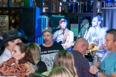 Vino-etc-oconomowoc-Noisy-Neighbors-Band-DSC01628-20240412