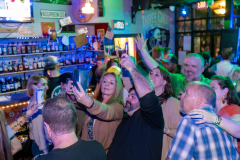 Vino-etc-oconomowoc-Noisy-Neighbors-Band-DSC01821-20240412