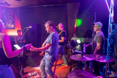 Maddys-Bar-and-Music-Lounge-Waukesha-WI-Noisy-Neighbors-Band-DSC01936-20240426