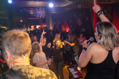 Maddys-Bar-and-Music-Lounge-Waukesha-WI-Noisy-Neighbors-Band-DSC01960-20240426