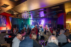 Maddys-Bar-and-Music-Lounge-Waukesha-WI-Noisy-Neighbors-Band-DSC01965-20240426