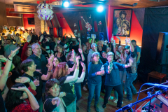 Maddys-Bar-and-Music-Lounge-Waukesha-WI-Noisy-Neighbors-Band-DSC02133-20240426