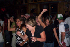 417-1 - Noisy Neighbors Band at Lindey's on Lake Beulah in East Troy