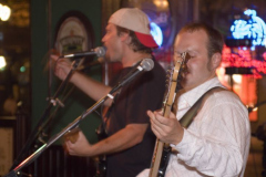 pict0120 - Noisy Neighbors Band at Mo's Irish Pub Downtown Milwaukee