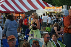 pict0132 - Noisy Neighbors Band at Glendale Days