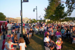 100_0484 - Noisy Neighbors Band at Pewaukee Waterfront Wednesday's