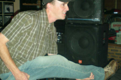 494-1 - Noisy Neighbors Band at Knucklehead Pub in Eagle