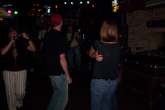 509-1Noisy Neighbors Band at Mo's Irish Pub in Wauwatosa