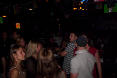 520-1Noisy Neighbors Band at Mo's Irish Pub in Wauwatosa