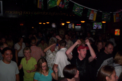 521-1Noisy Neighbors Band at Mo's Irish Pub in Wauwatosa