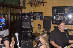 pict0099 - Noisy Neighbors Band at Mo's Irish Pub Downtown Milwaukee