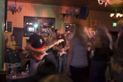 pict0104 - Noisy Neighbors Band at Mo's Irish Pub Downtown Milwaukee