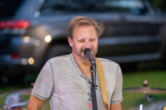 DSC05895-20240914-Noisy-Neigborsband-House-of-Heilemans-West-Bend-WI