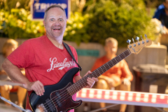DSC06153-20240914-Noisy-Neigborsband-House-of-Heilemans-West-Bend-WI