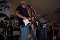 100_0167 - Noisy Neighbors Band at Rookies in Pewaukee
