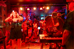 DSC07146-20241018-Noisy-Neighbors-Band-Vino-Etc-Oconomowoc