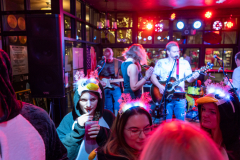Noisy-Neighbors-Band-Vino-Etcetera-Oconomowoc-20231202-DSC00388