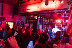 Noisy-Neighbors-Band-Vino-Etcetera-Oconomowoc-20231202-DSC00440