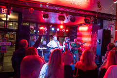 Noisy-Neighbors-Band-Vino-Etcetera-Oconomowoc-20231202-DSC00870