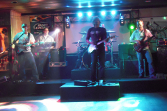 959-1 - Noisy Neighbors Band at Knucklehead Pub in East Troy