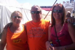 589-1 - Noisy Neighbors Band at Milwaukee Harley 105th Bash
