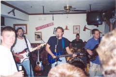 b2.fhouse Noisy Neighbors Band