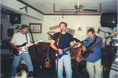 b7.fhouse Noisy Neighbors Band
