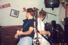 d.m.bak2bak.fhouse Noisy Neighbors Band